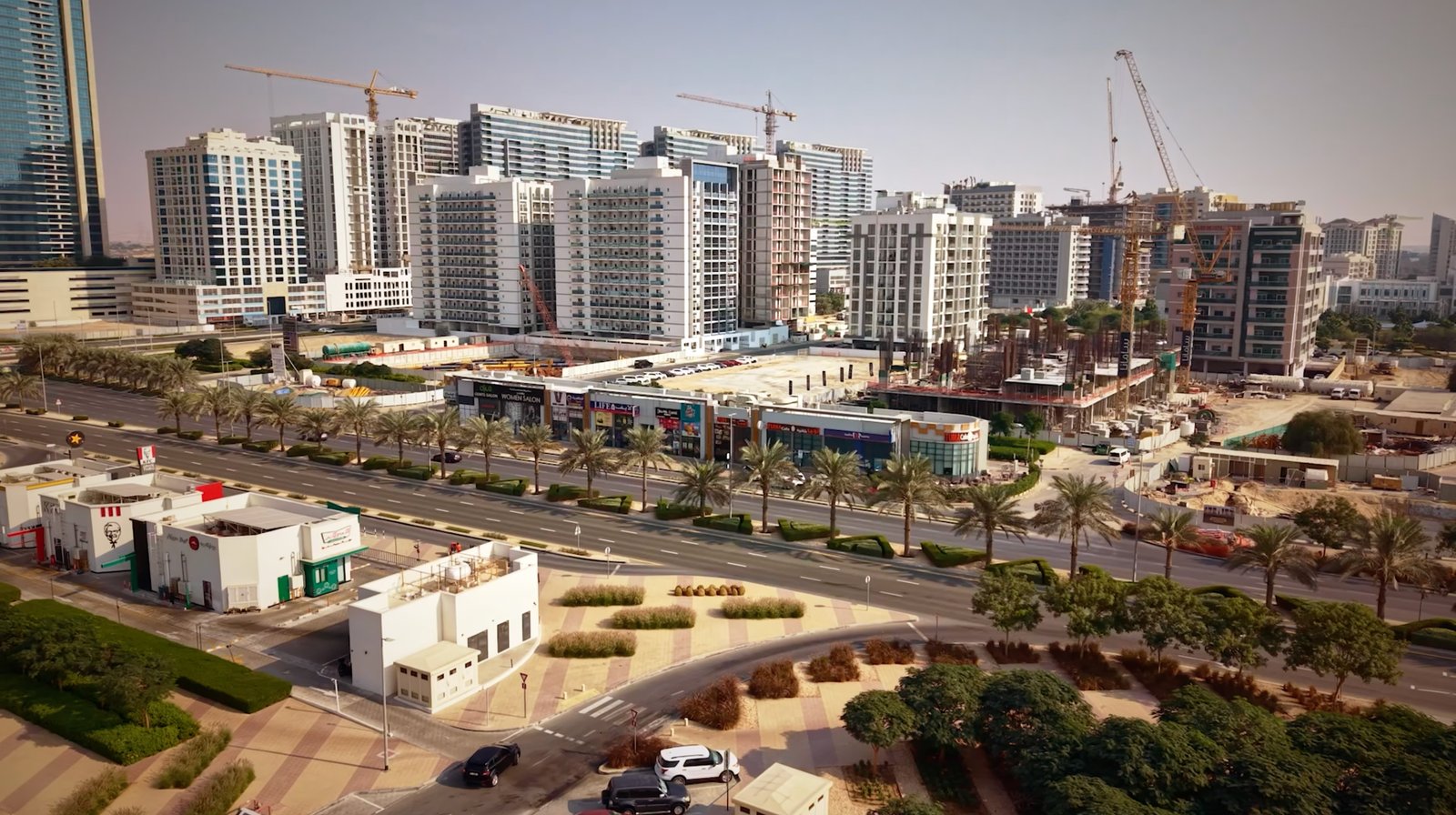 Turtle Avenue side wide angle - Mall project constructed by GroundUp construction